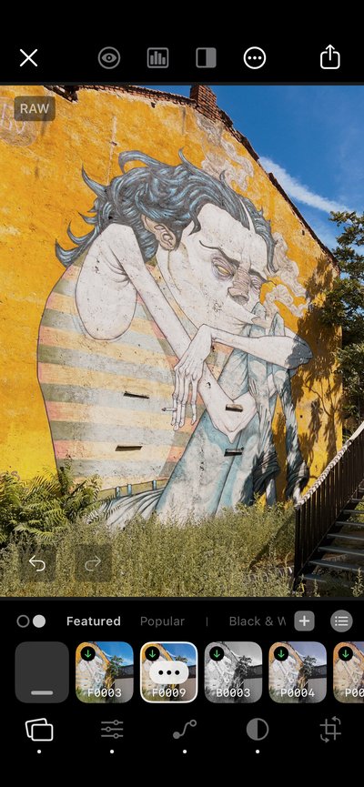 Pixigy community presets library, showing Featured and Popular collections