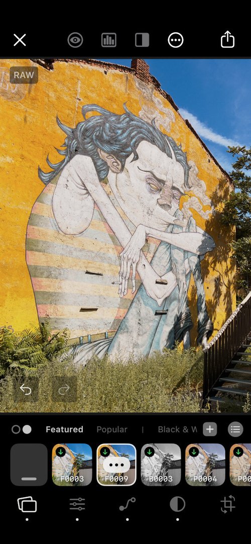 Pixigy community presets library, showing Featured and Popular collections